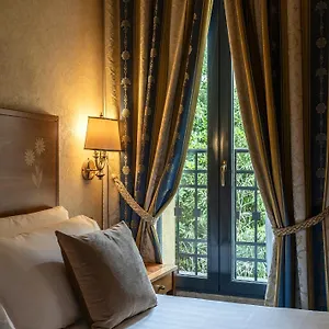 Boutique Dieci 4* Milán